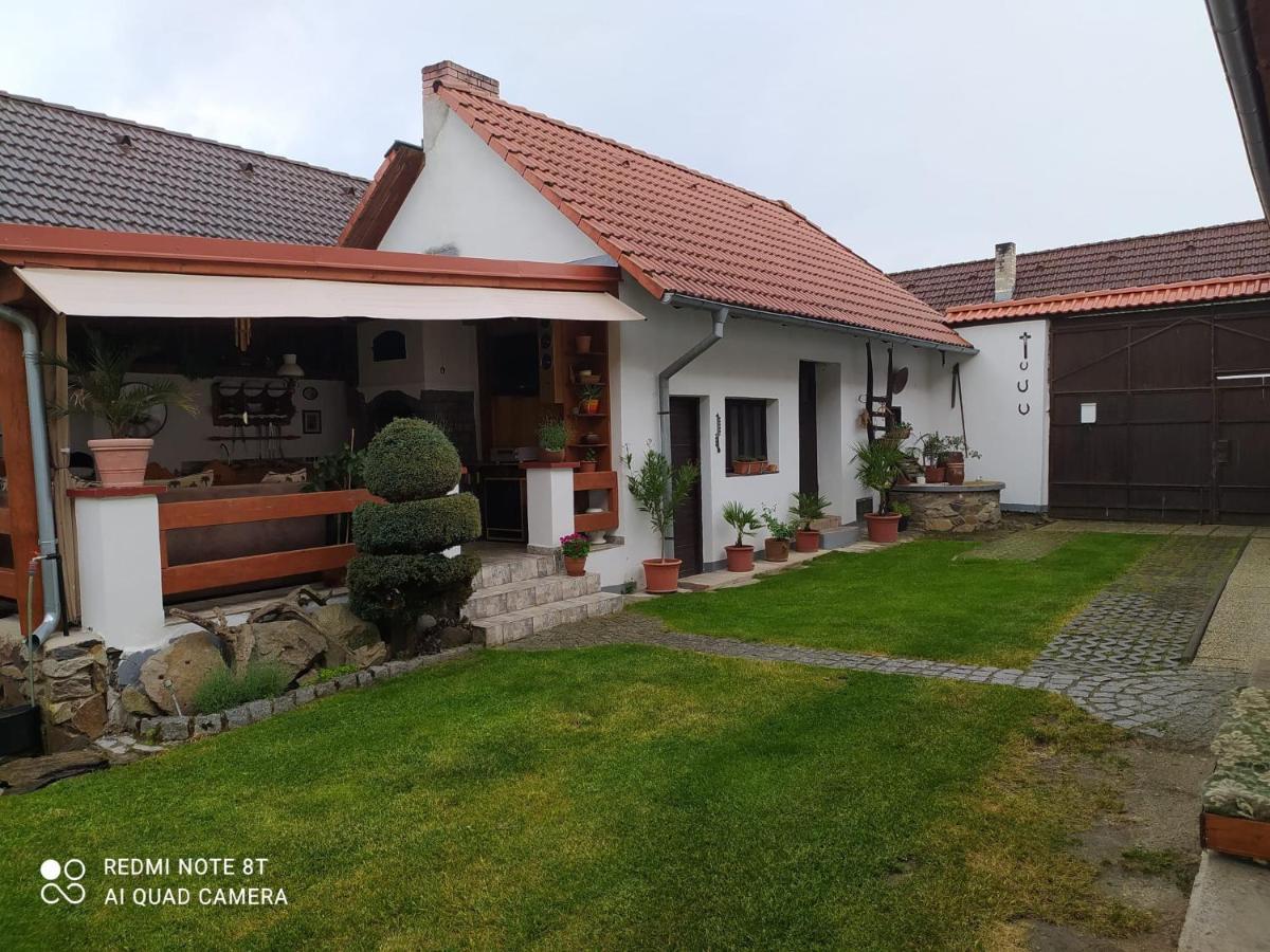 Apartament Apartman Na Statku Klec Zewnętrze zdjęcie