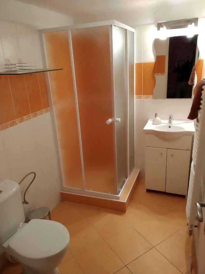Apartament Apartman Na Statku Klec Zewnętrze zdjęcie